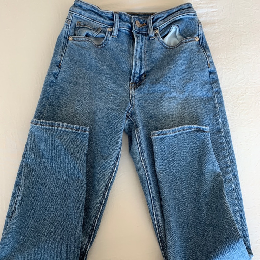 American Eagle Mom Jeans